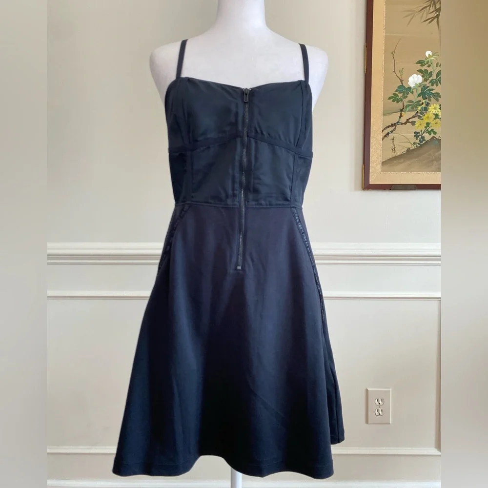 Under Armour Women’s “Misty Copeland" Black Sports Dress new size small - Picture 5 of 16